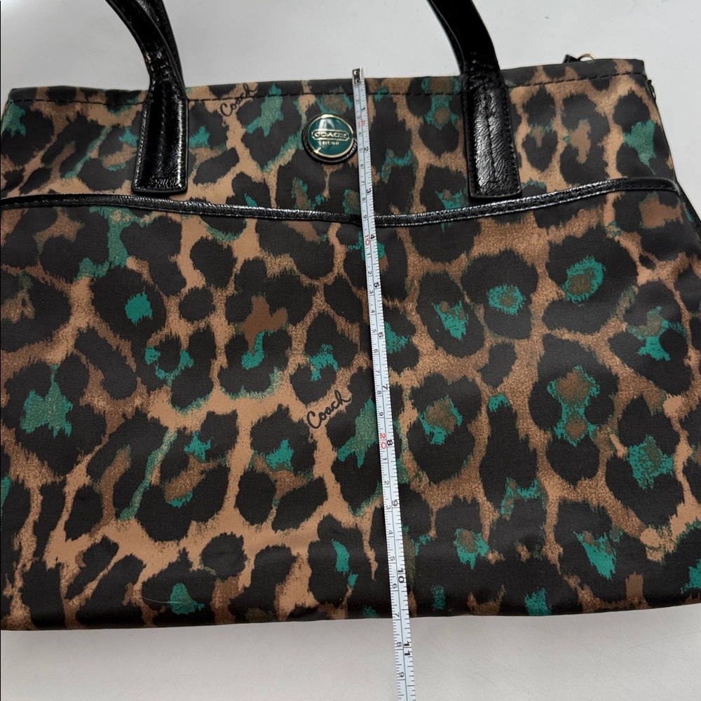 NWOT Coach Signature Stripe Ocelot Leopard Print Tote - Picture 9 of 9